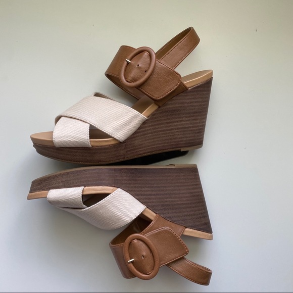 Dr. Scholls Wedges - Picture 2 of 6